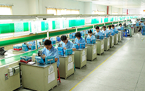 极悦注册组装车间一角